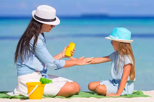 ضد آفتاب برای پوست خشک