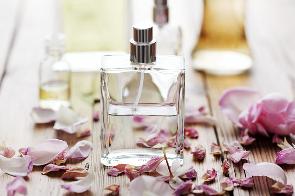 تشخیص عطر اصل